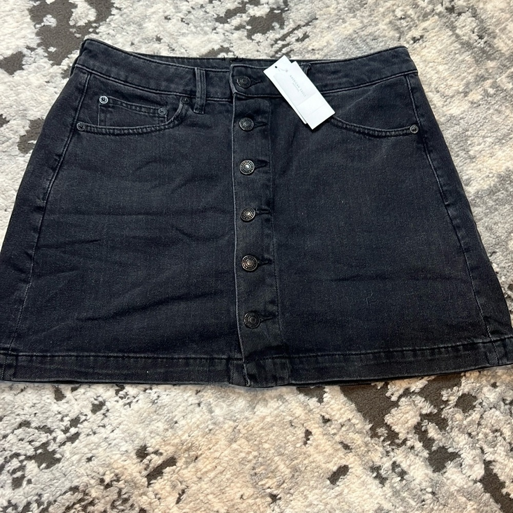 AE Hi Rise Button Black Denim Skirt